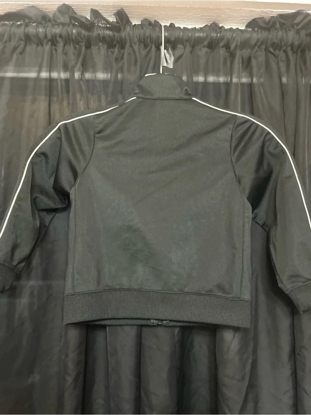 Kids black Nike jacket